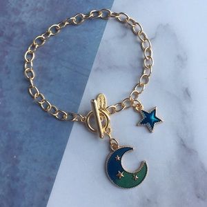 NEW Gold Link Star & Moon Charm Bracelet